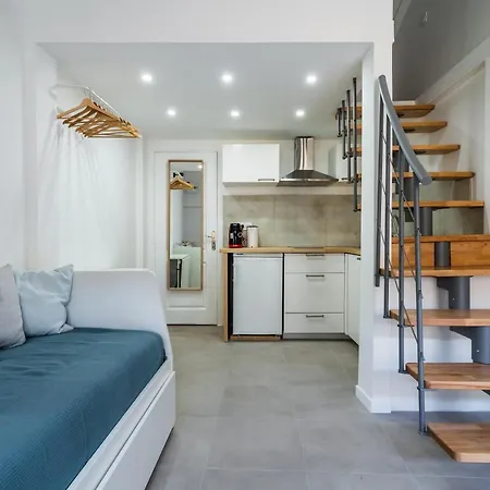 Апартаменты Bonsai Flat In